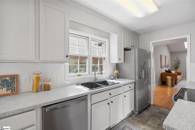 410 Swansgate Place, Greenville, SC 29605