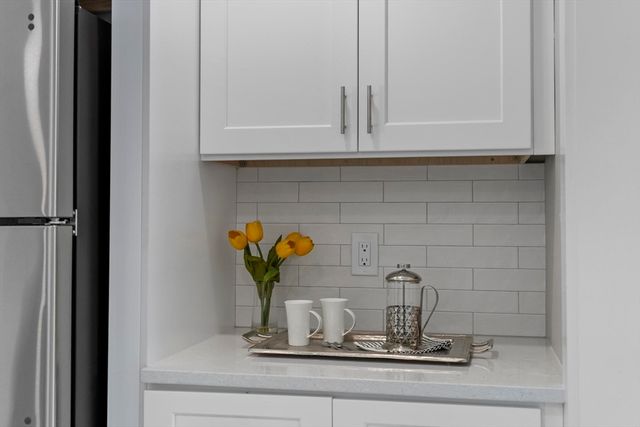 68 East St, Hanover, MA 02339