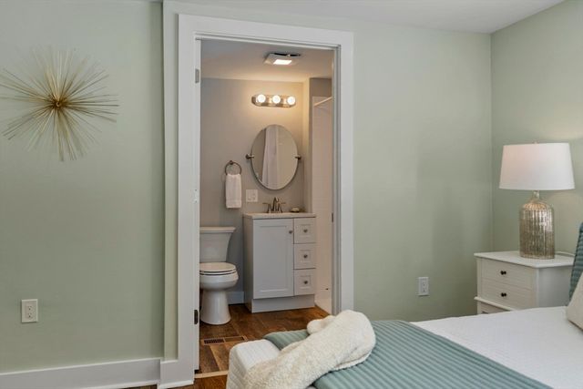 68 East St, Hanover, MA 02339