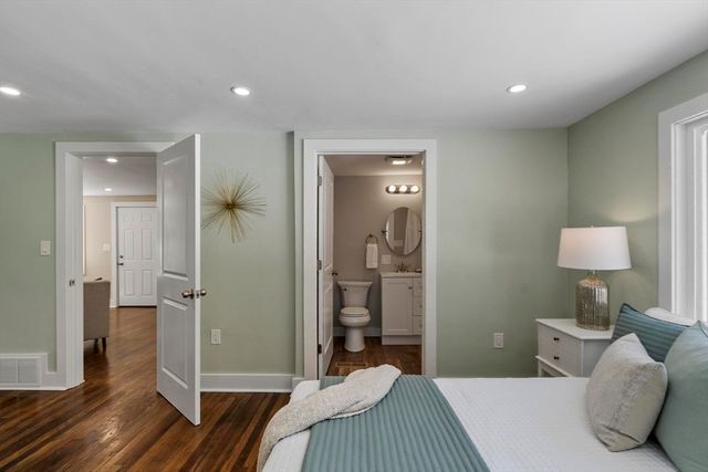 68 East St, Hanover, MA 02339