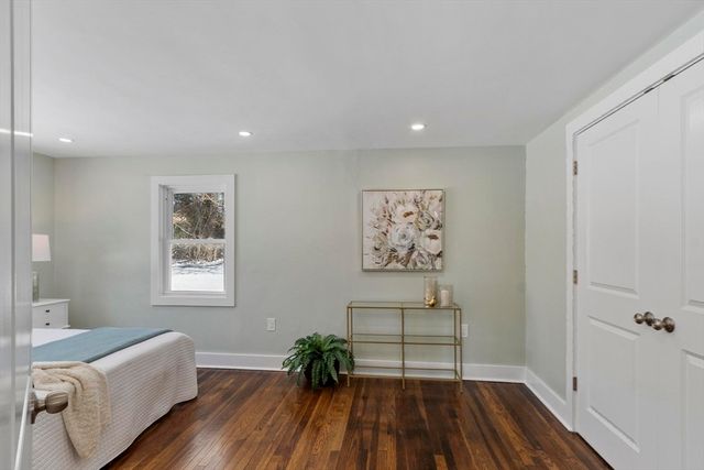 68 East St, Hanover, MA 02339
