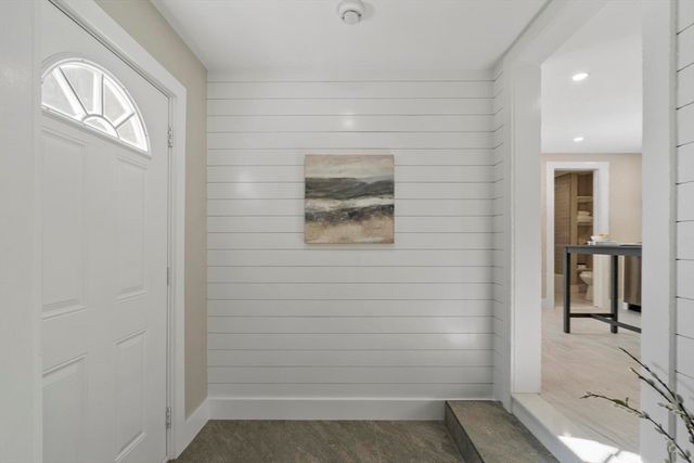 68 East St, Hanover, MA 02339