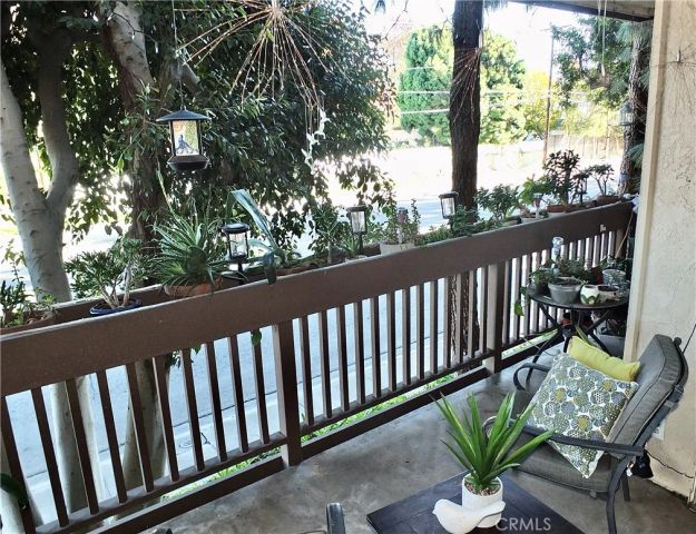 1655 Clark 124, Long Beach, CA 90815