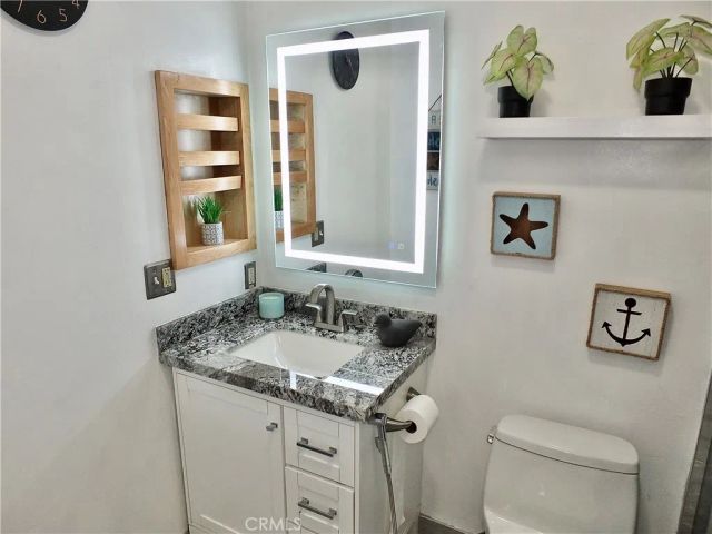 1655 Clark 124, Long Beach, CA 90815