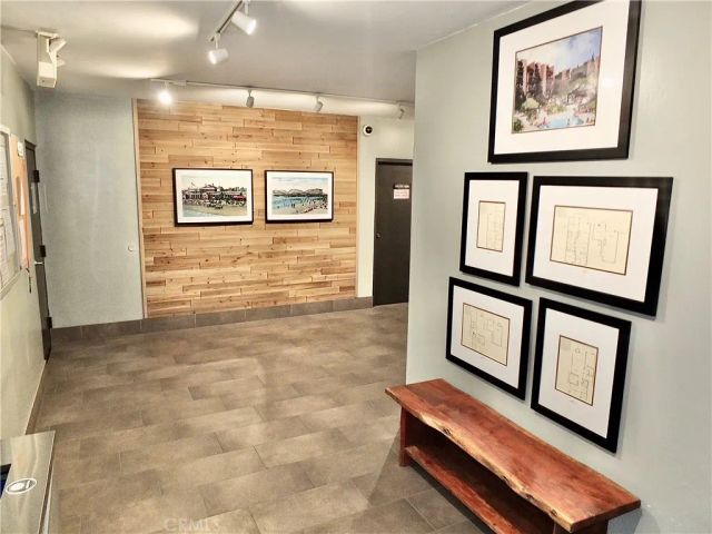 1655 Clark 124, Long Beach, CA 90815