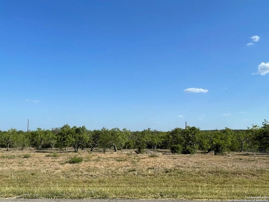 CR 367 LOT 34 County Road 367, Hondo, TX 78861