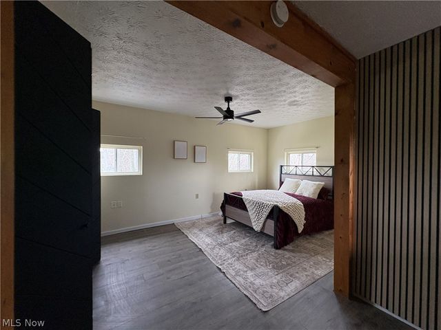 316 Bank Lane SE, New Philadelphia, OH 44663