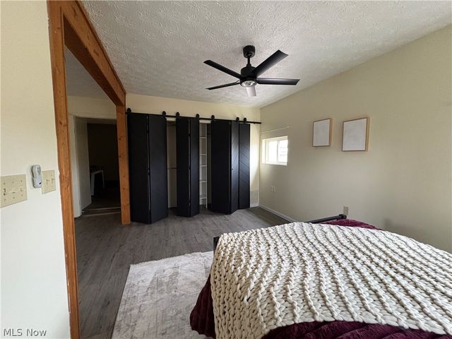 316 Bank Lane SE, New Philadelphia, OH 44663