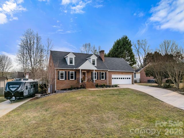 617 Campbell Avenue E, Salisbury, NC 28146