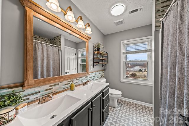 617 Campbell Avenue E, Salisbury, NC 28146