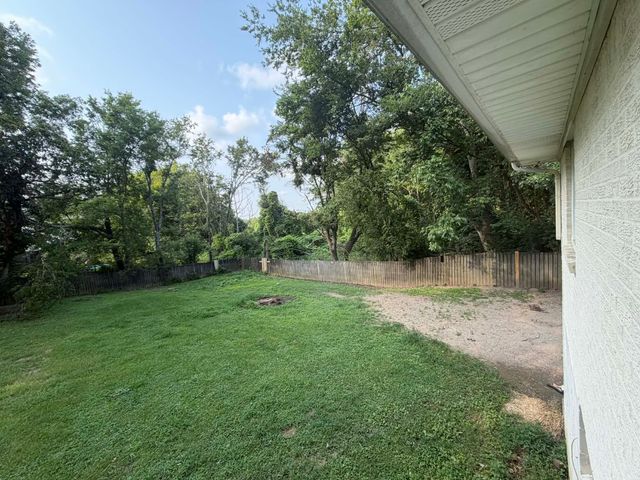5707 Highway 100, Lyles, TN 37098