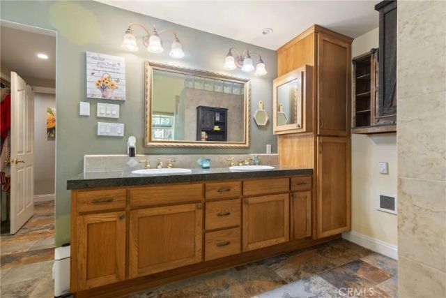 10435 Dover Canyon Road, Templeton, CA 93465