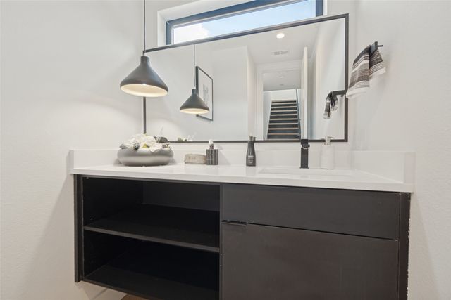 4301 Bowser Avenue 104, Dallas, TX 75219