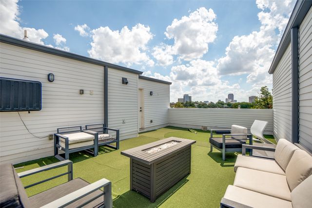 4301 Bowser Avenue 104, Dallas, TX 75219