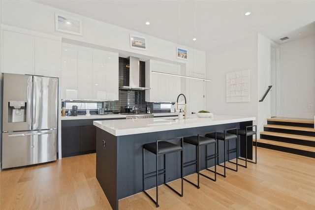 4301 Bowser Avenue 104, Dallas, TX 75219