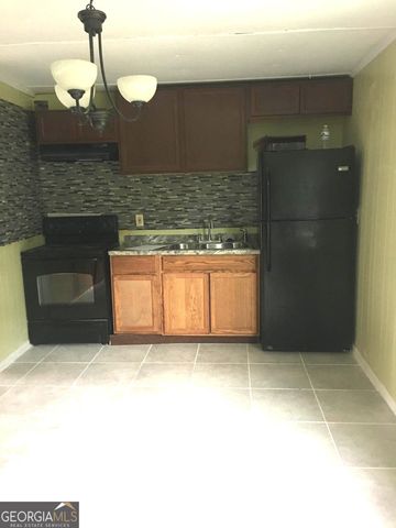 2830 Village Green Drive, Macon, GA 31206