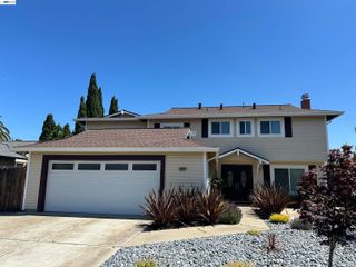 37842 Dahlia Dr, Newark, CA 94560