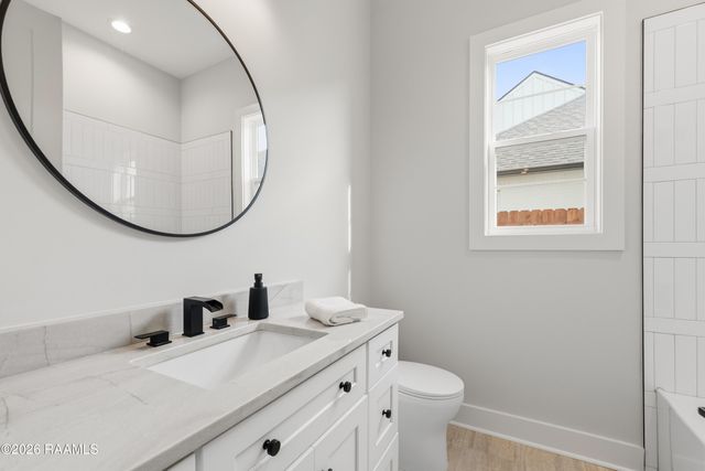 111 Travellers Palm Way, Broussard, LA 70518