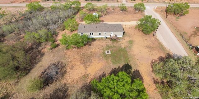 108 County Road 2638, Devine, TX 78016