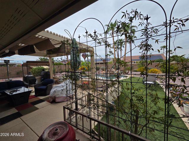 13502 W SKY HAWK Drive, Sun City West, AZ 85375