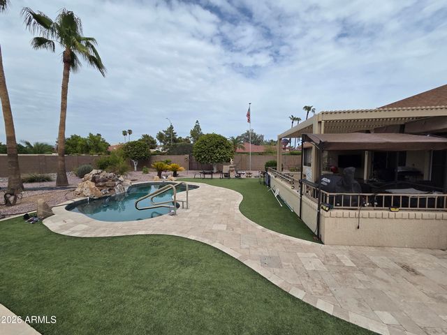 13502 W SKY HAWK Drive, Sun City West, AZ 85375