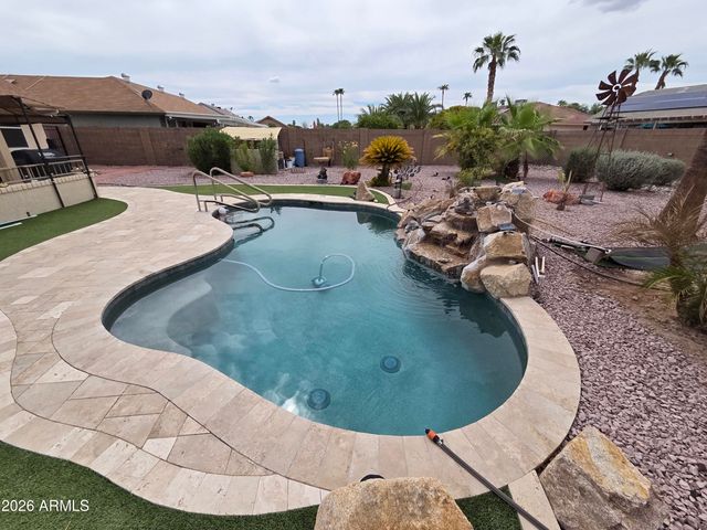 13502 W SKY HAWK Drive, Sun City West, AZ 85375