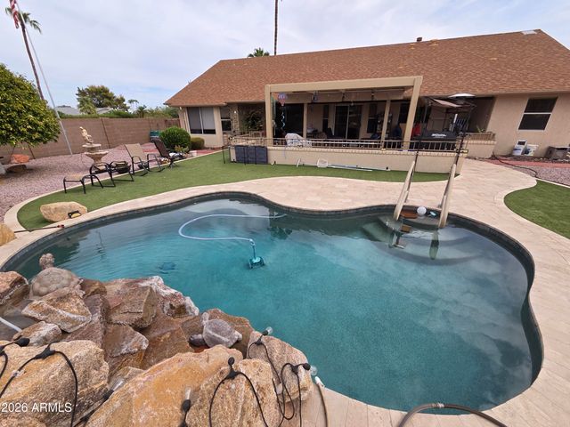 13502 W SKY HAWK Drive, Sun City West, AZ 85375