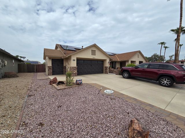 13502 W SKY HAWK Drive, Sun City West, AZ 85375