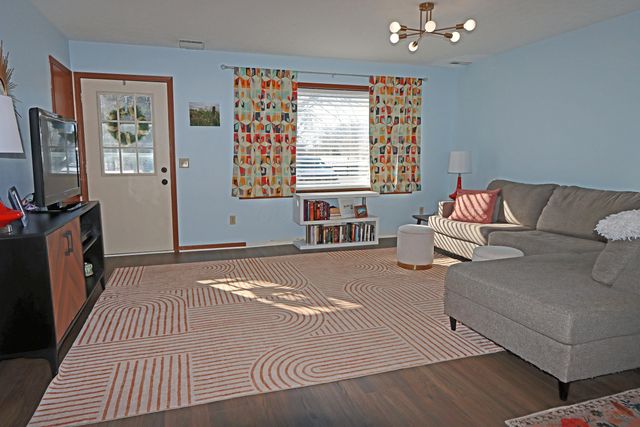 398 West Avenue, Plain City, OH 43064