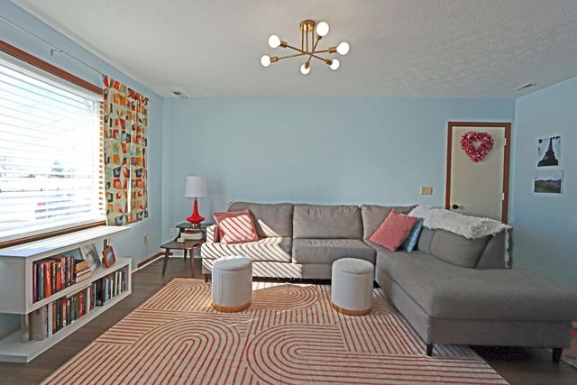 398 West Avenue, Plain City, OH 43064