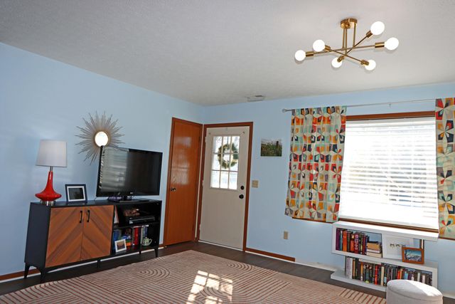 398 West Avenue, Plain City, OH 43064