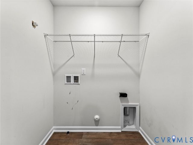 3605 Roselawn Ter, Hopewell, VA 23860