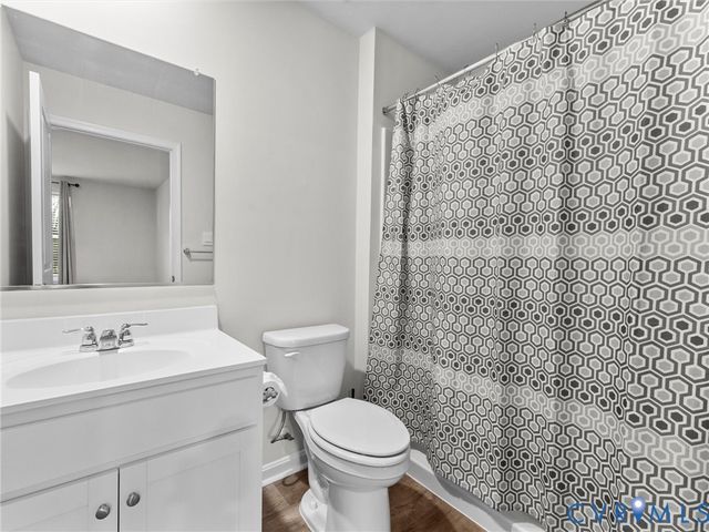 3605 Roselawn Ter, Hopewell, VA 23860