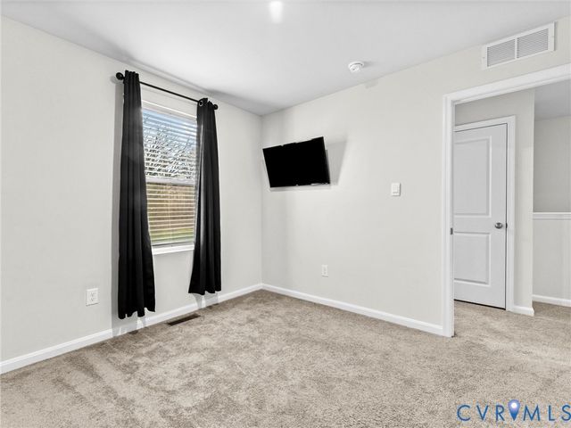 3605 Roselawn Ter, Hopewell, VA 23860