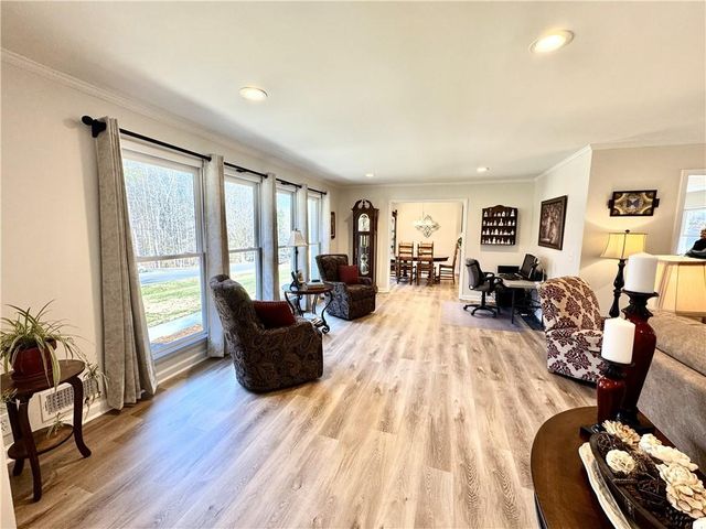 171 Magnolia Drive, Canton, GA 30114