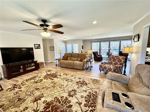 171 Magnolia Drive, Canton, GA 30114