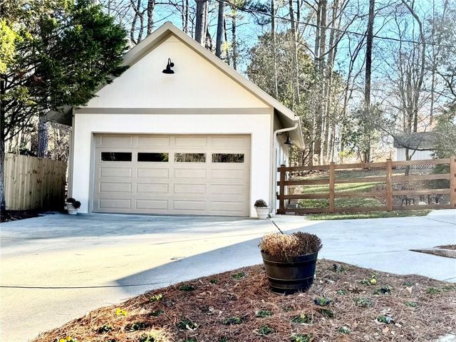 171 Magnolia Drive, Canton, GA 30114