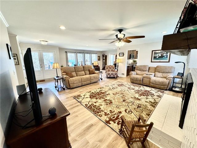 171 Magnolia Drive, Canton, GA 30114