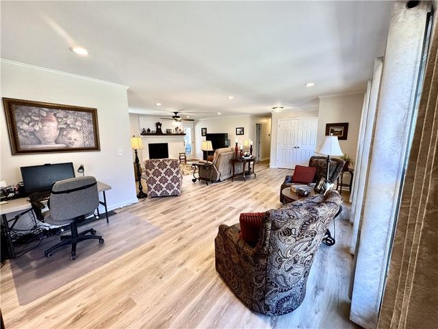 171 Magnolia Drive, Canton, GA 30114