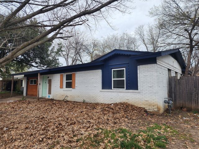 1811 Kent Drive, Arlington, TX 76010
