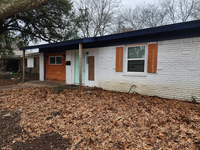 1811 Kent Drive, Arlington, TX 76010