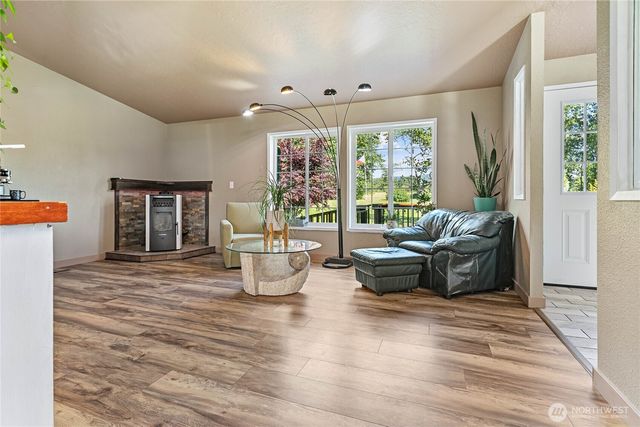5375 Starry Road, Bellingham, WA 98226