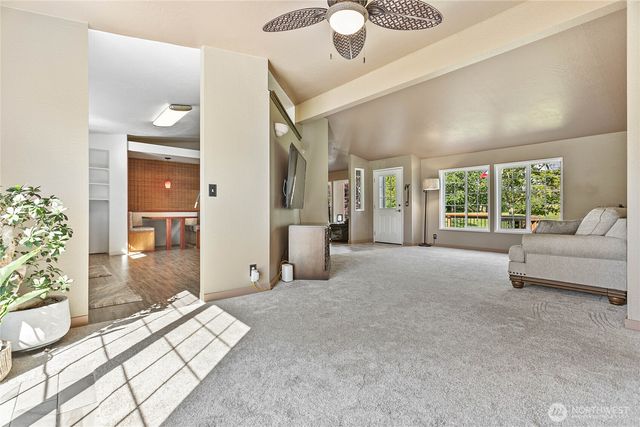 5375 Starry Road, Bellingham, WA 98226