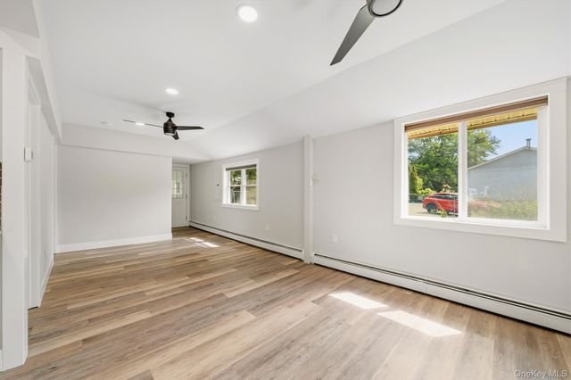 12 Dickerson Place, Florida, NY 10921