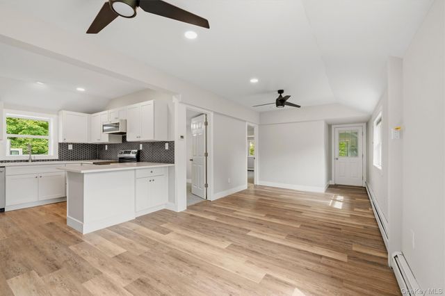 12 Dickerson Place, Florida, NY 10921