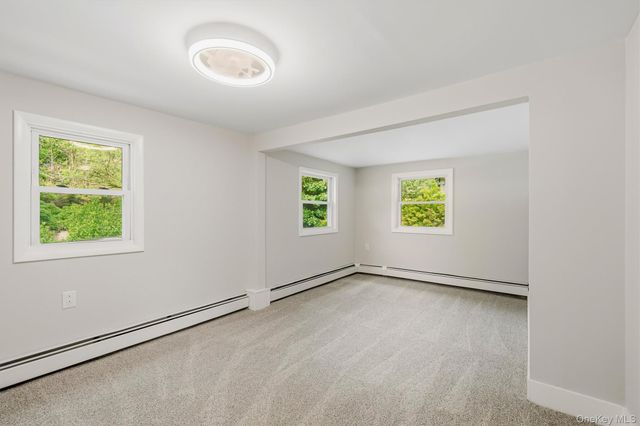 12 Dickerson Place, Florida, NY 10921