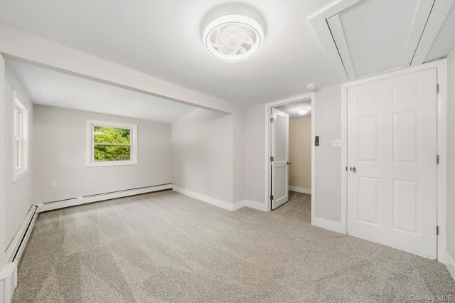 12 Dickerson Place, Florida, NY 10921