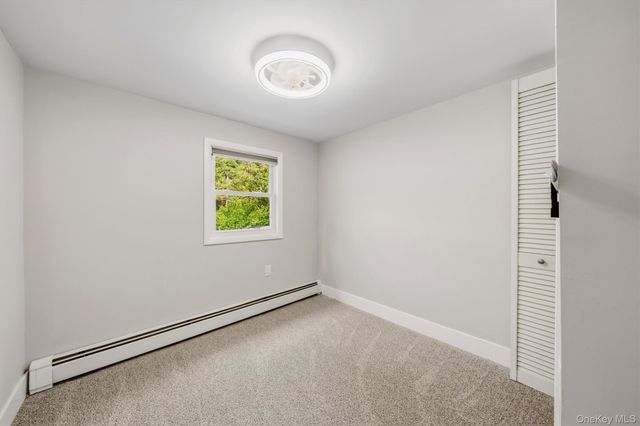 12 Dickerson Place, Florida, NY 10921