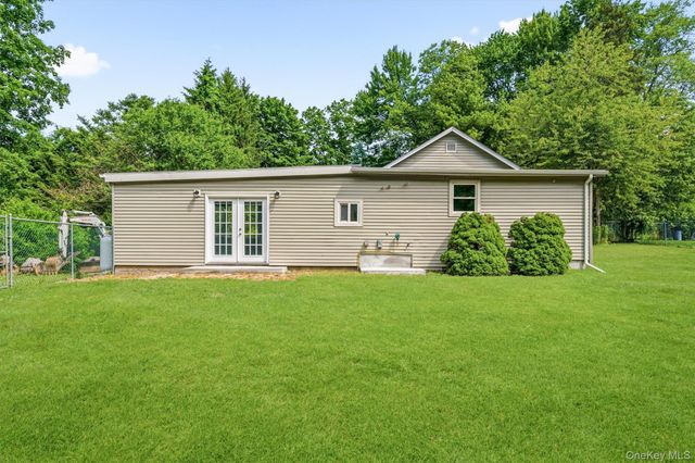 12 Dickerson Place, Florida, NY 10921