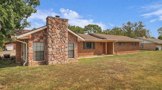 193 Eisenhower Road, Denison, TX 75020